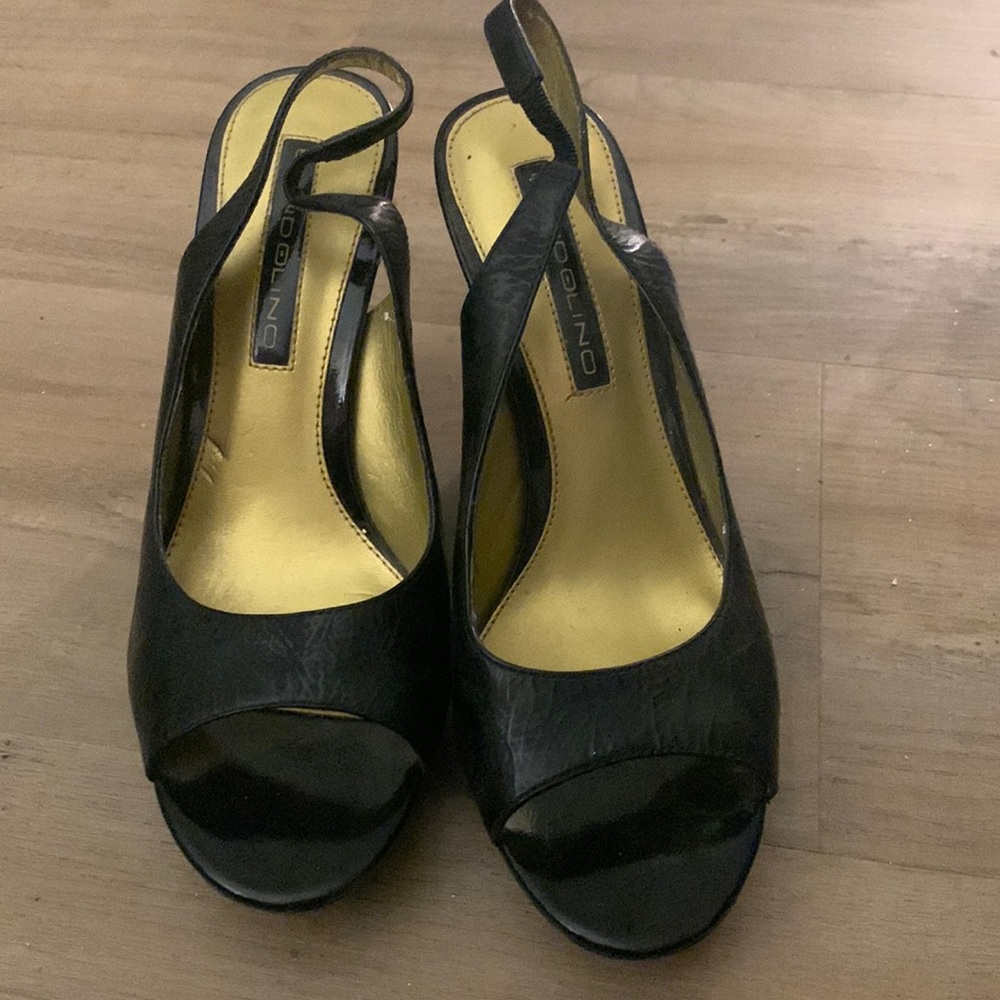 Bandolino Black Slingbacks 6.5